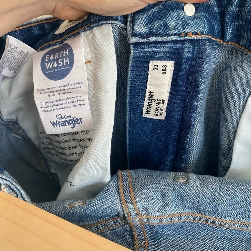 Wrangler Bonnie Loose Flare Jean 30x32